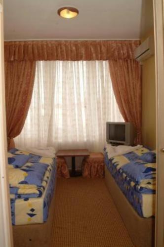 בודפשט Hotel Seni Studium חדר תמונה