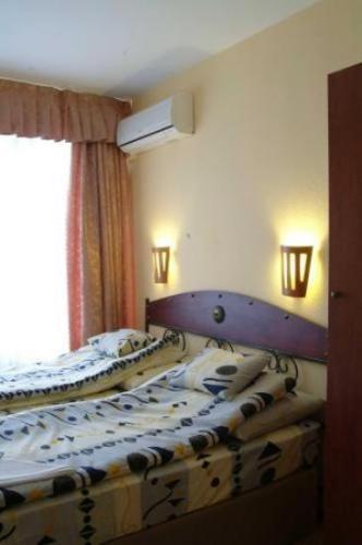 בודפשט Hotel Seni Studium חדר תמונה